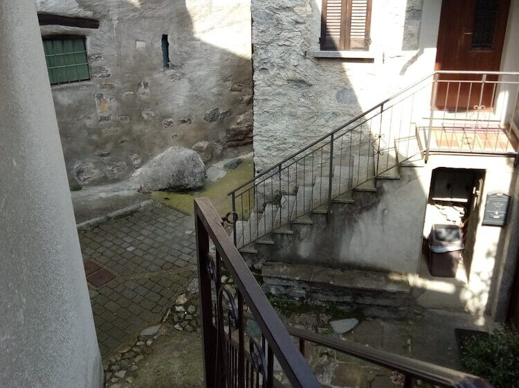 펜션 La Turr De Mezz Apartment