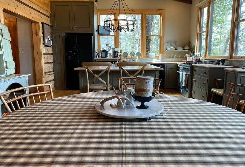 Woodwinds  Custom Cabin, Sunset Views, Hot Tub, Indoor & Outdoor Fireplaces, Pet Friendly By Redawni