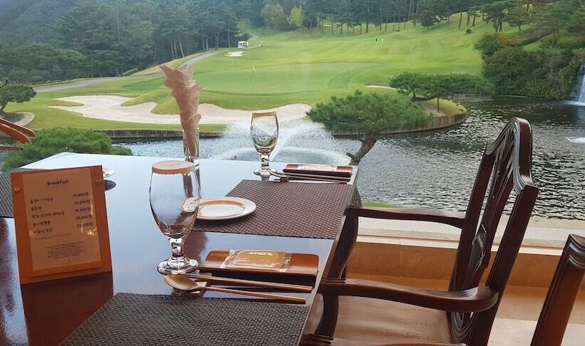 هتل Crystal Valley Cc   Golden Village