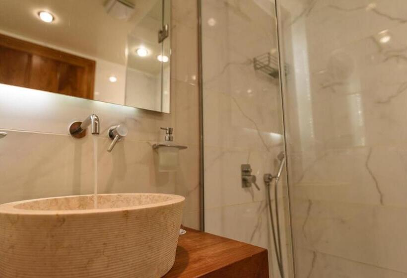 Hotel Cotommatae Hydra 1810