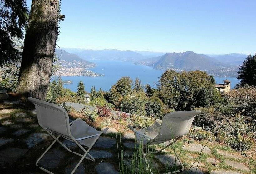 ホテル Cottage Alpino Immerso Nel Bosco