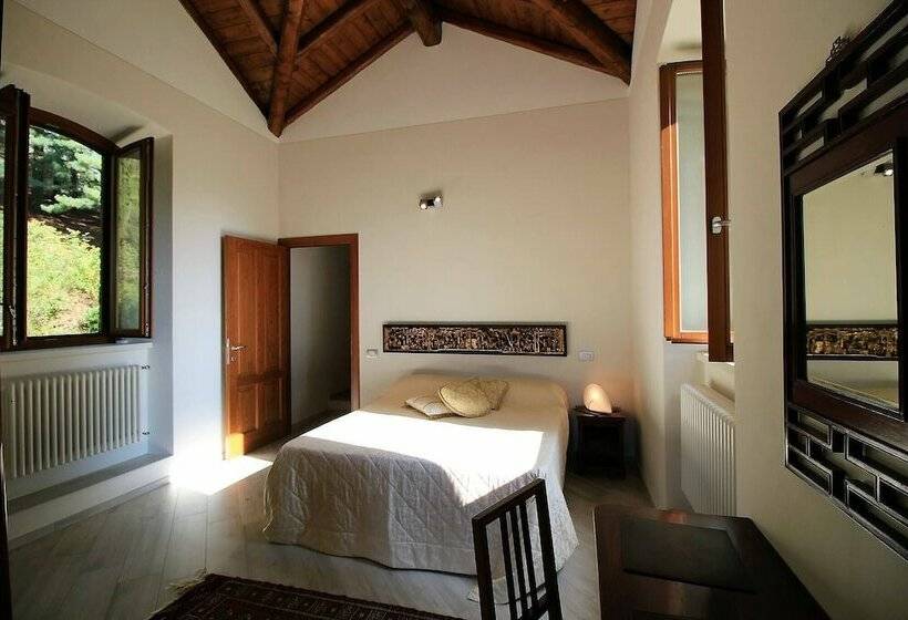 ホテル Cottage Alpino Immerso Nel Bosco