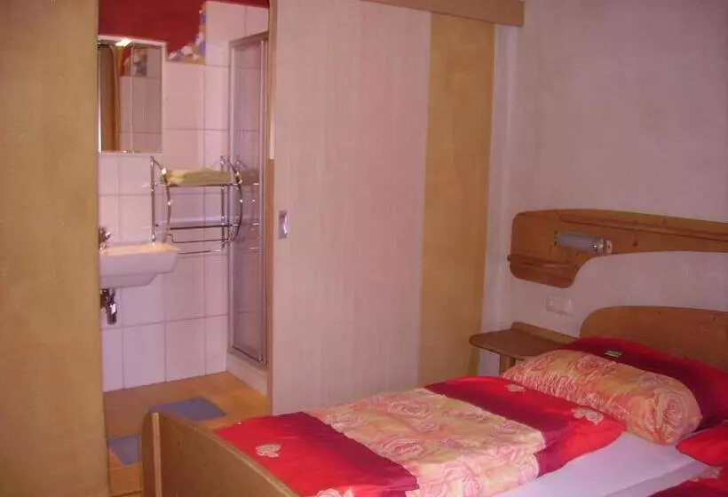 Ferienwohnungen Veit