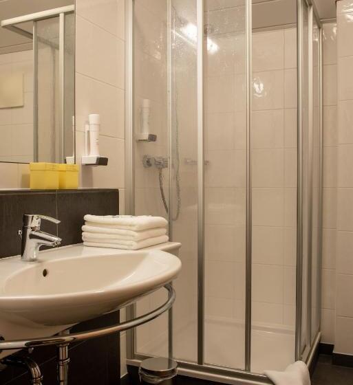 فندق Auwirt Zentrum