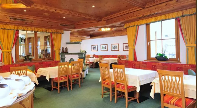 호텔 Garni Castel B&b