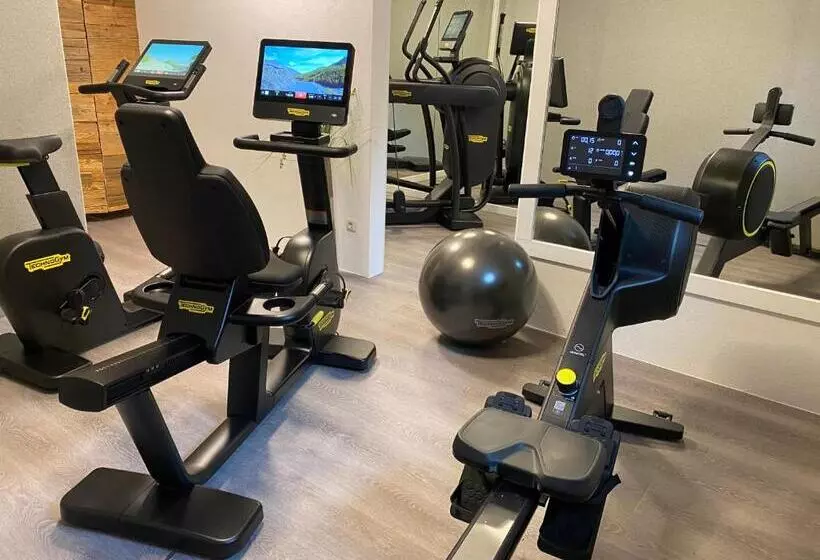 هتل Edelweiss Kitzbühel