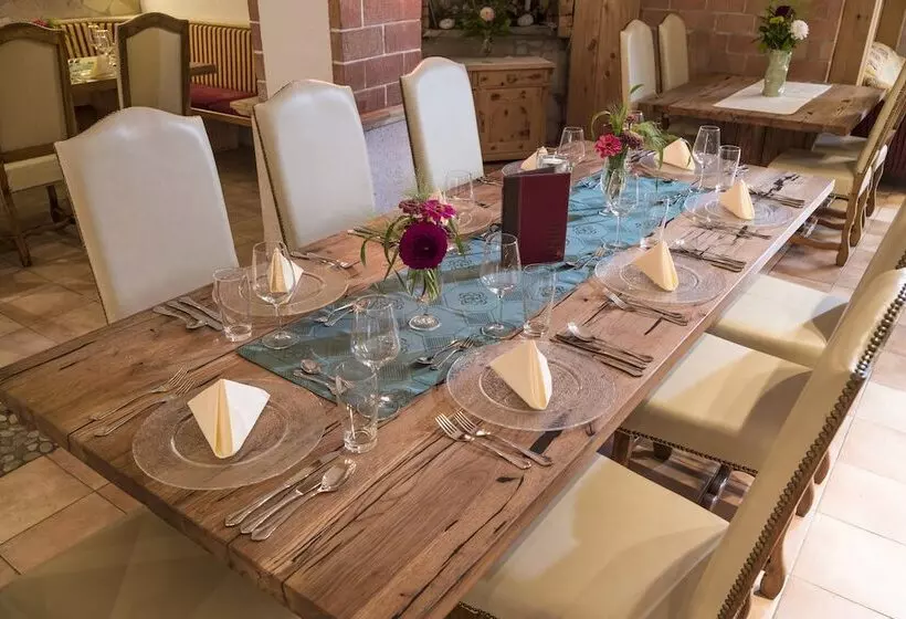 هتل Ferienhof Kampfl