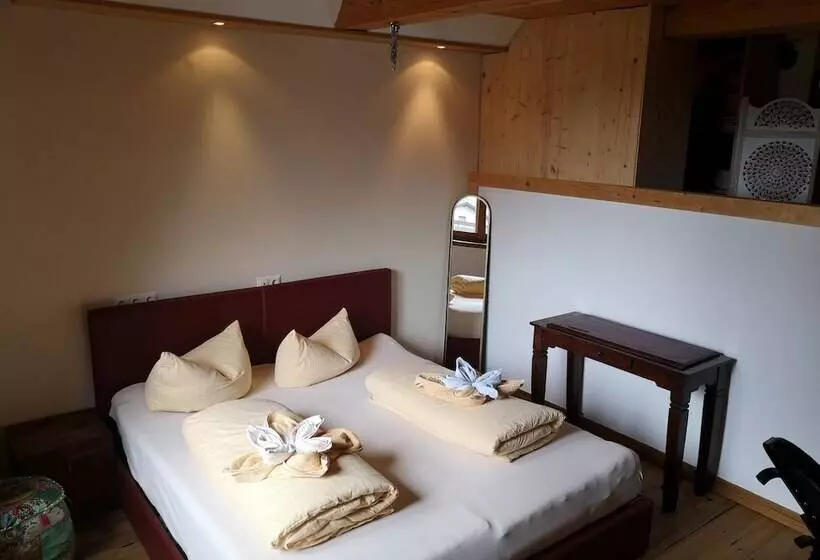 هتل Ferienhof Kampfl