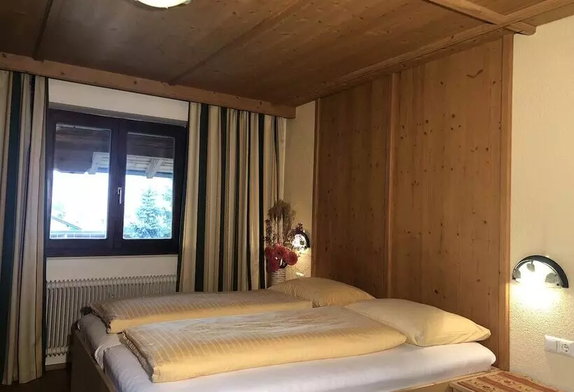 هتل Ferienhof Kampfl