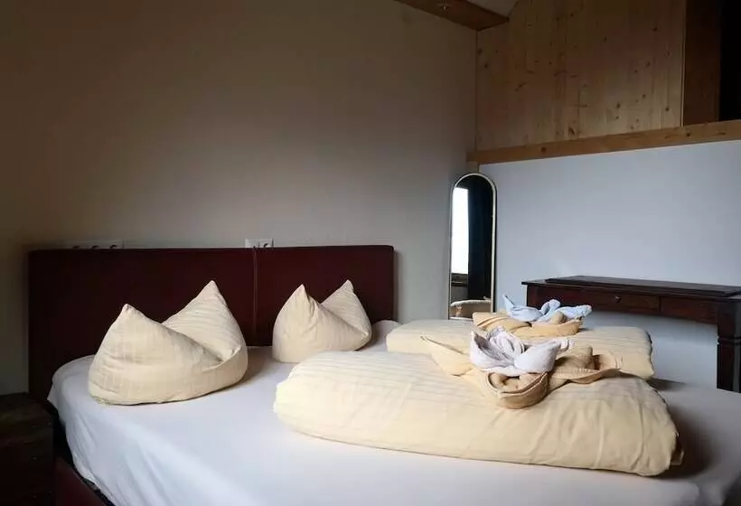 هتل Ferienhof Kampfl