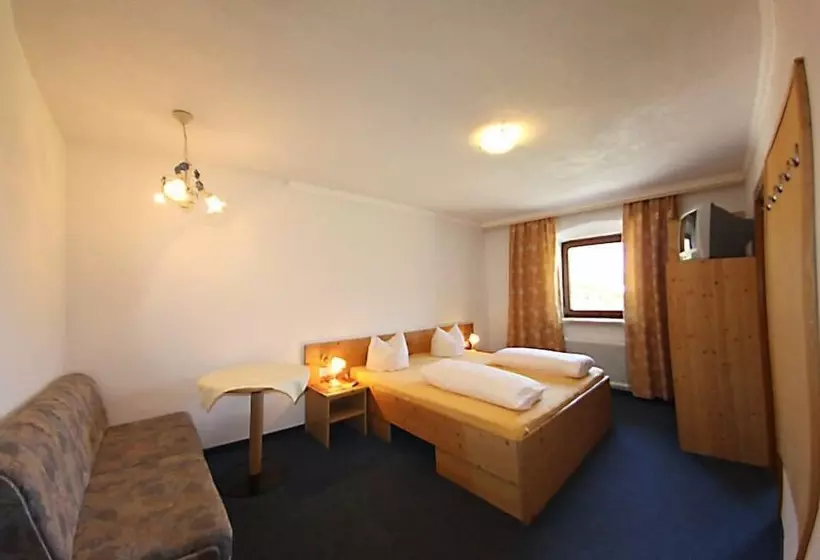 هتل Ferienhof Kampfl