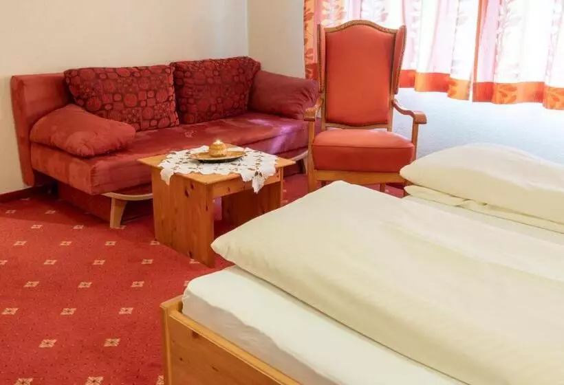 ホテル Frühstückspension Seeblick