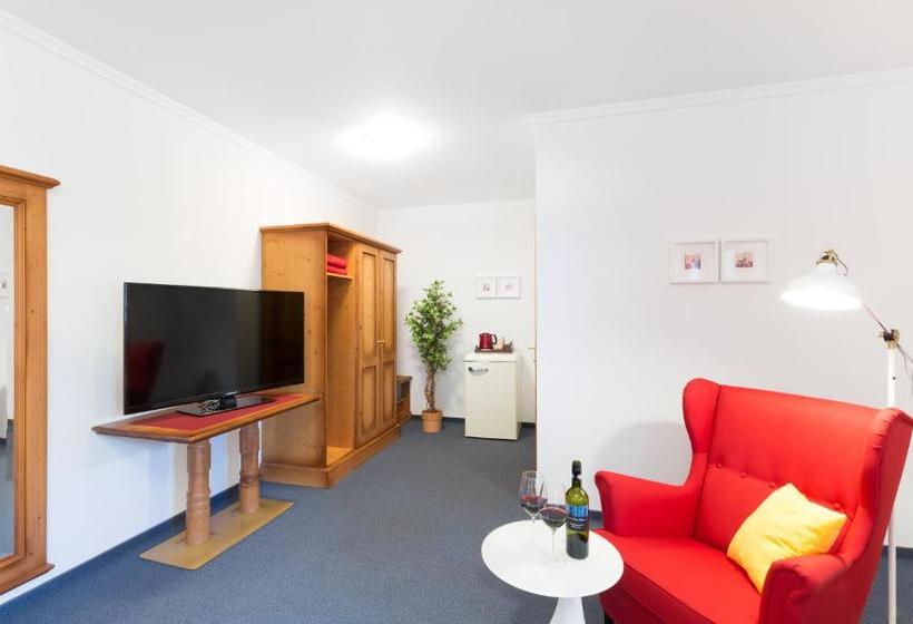 בית מלון כפרי Garni Nöserlgut