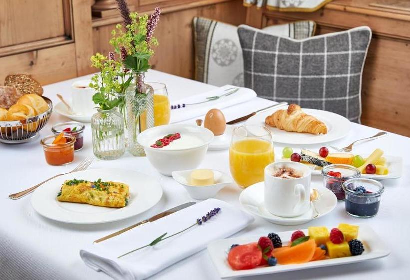 ホテル Gletscherblick