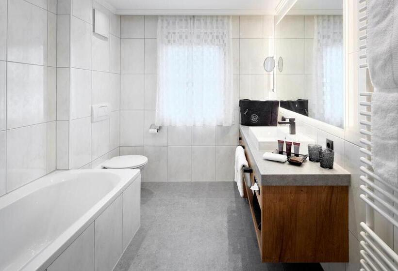 ホテル Gletscherblick