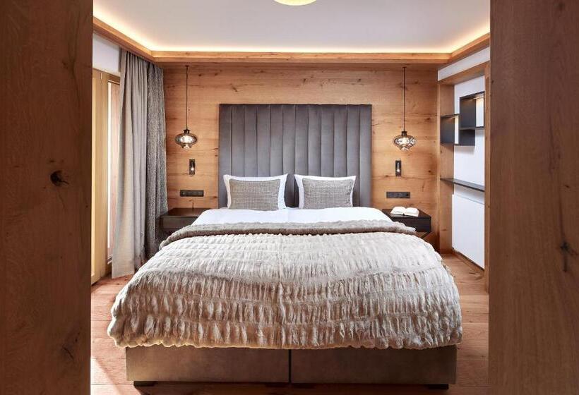 ホテル Gletscherblick