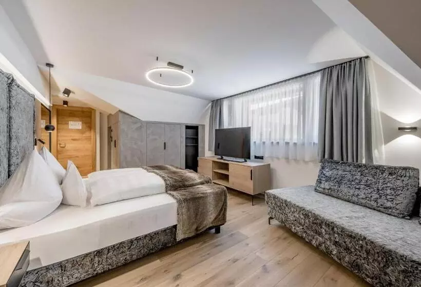 ホテル Grauer Bär