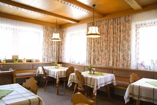 Bed and Breakfast Haus Albert Pension