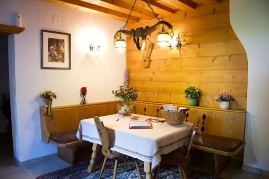 Bed and Breakfast Haus Albert Pension