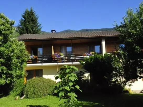 Aamiaismajoitus (B&B) Haus Üblagger Pension