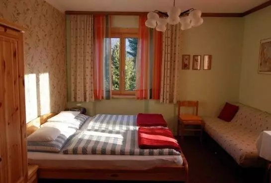 Aamiaismajoitus (B&B) Haus Üblagger Pension