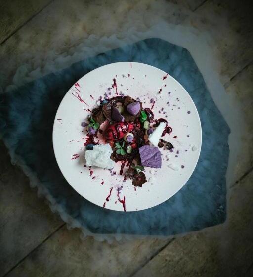 ホテル Raffl's St. Antoner Hof