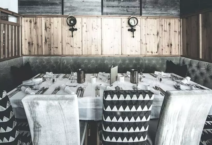 ホテル Rigele Royal Superior