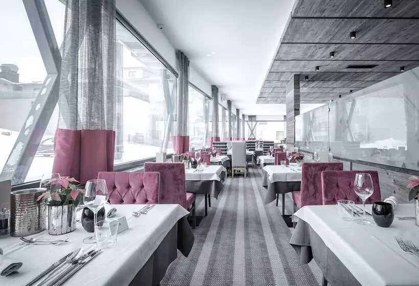 ホテル Rigele Royal Superior