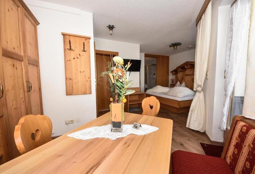 بنسيون Gasthof Martha