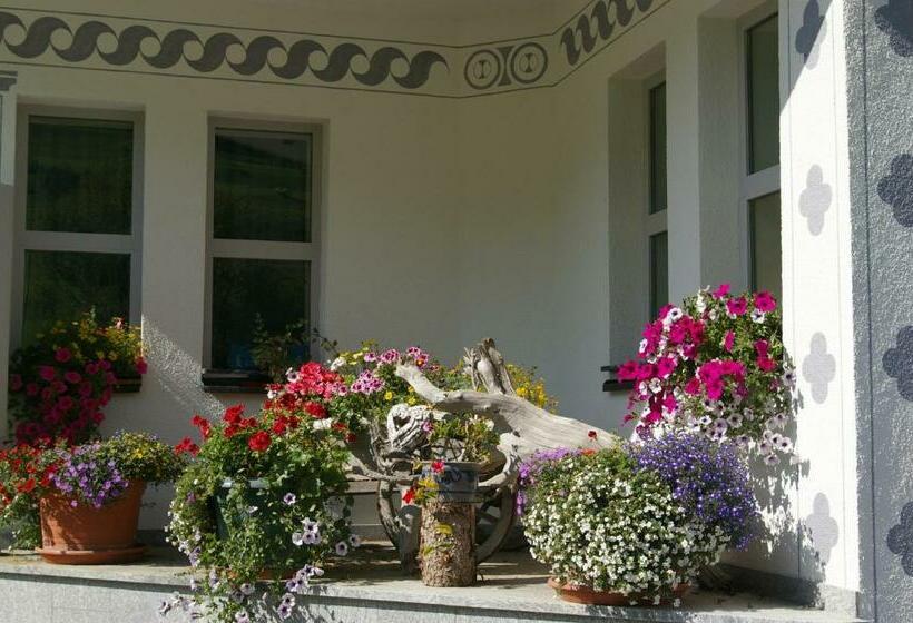 بنسيون Gasthof Martha