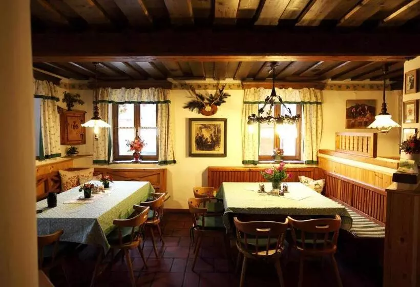 Villa Salis