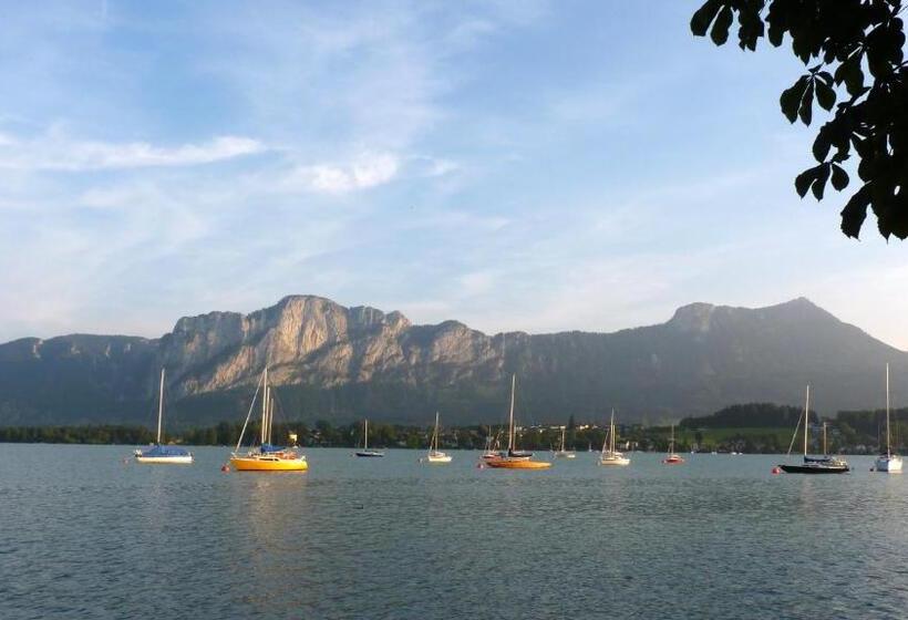 فندق صغير Jugendgästehaus Mondsee