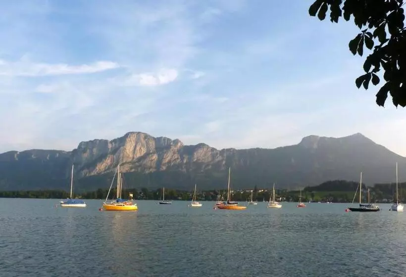 호스텔 Jugendgästehaus Mondsee