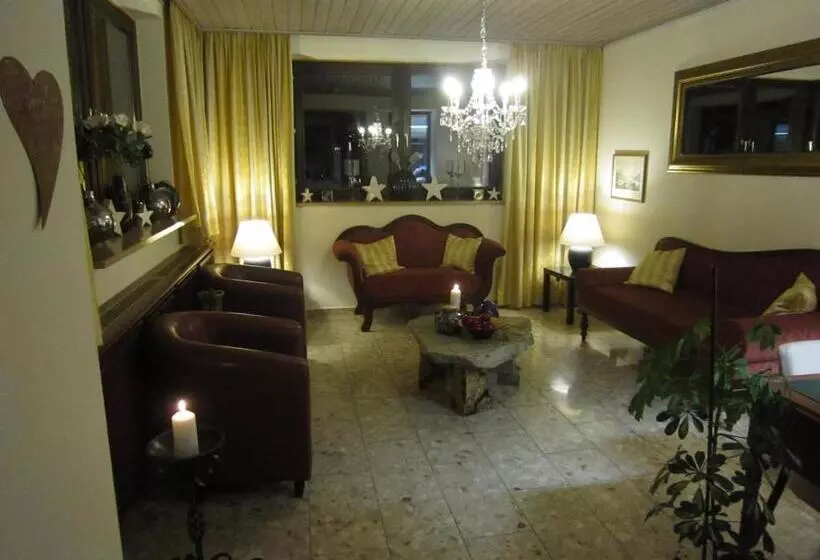Aloisia, Hotel Garni