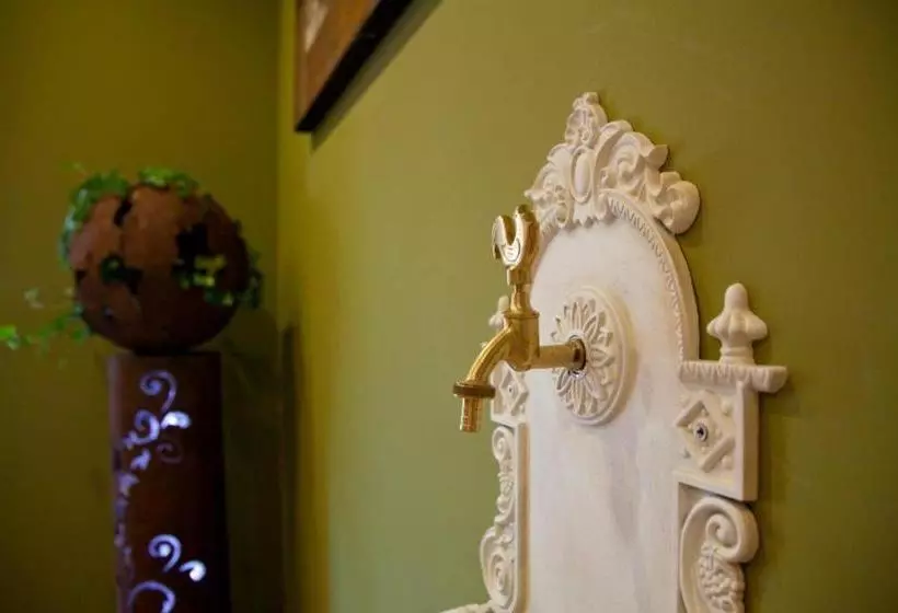 Bed and Breakfast Pension Schierl