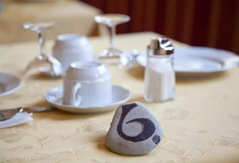 Bed and Breakfast Pension Schierl