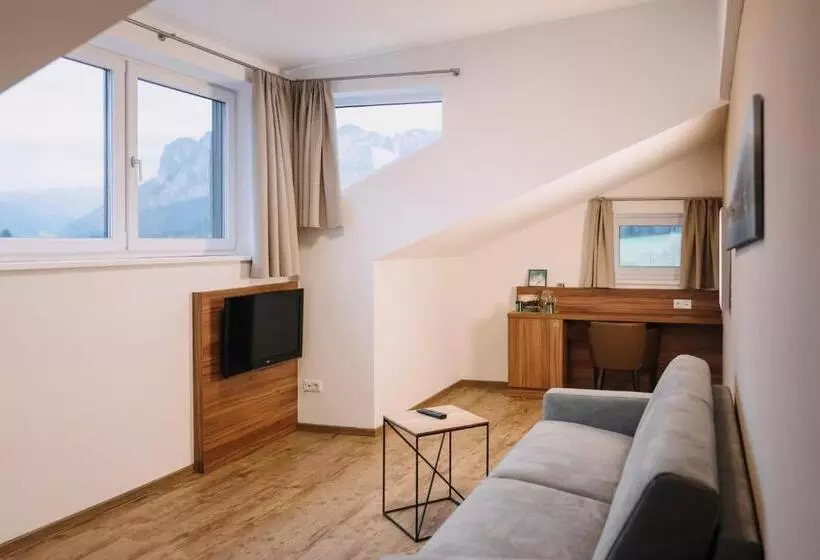 호텔 Aichingerwirt