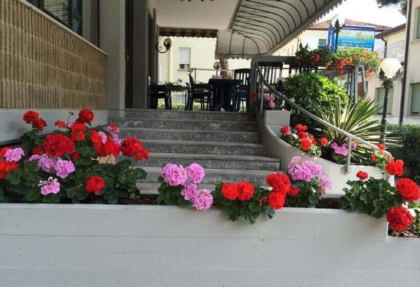 בית מלון כפרי Al Mare