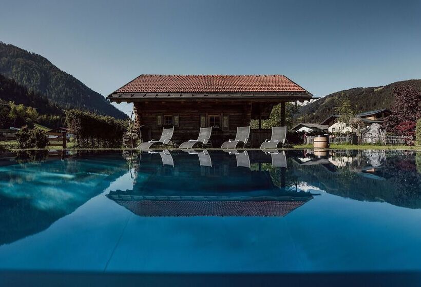 ホテル Bergzeit By Seven