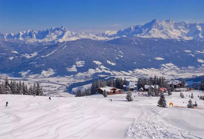 בית מלון כפרי Bergzeit By Seven