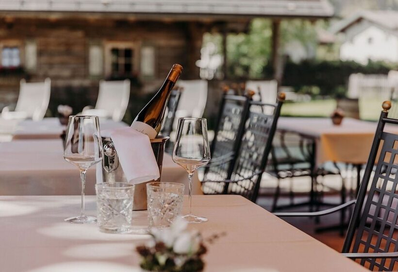 ホテル Bergzeit By Seven