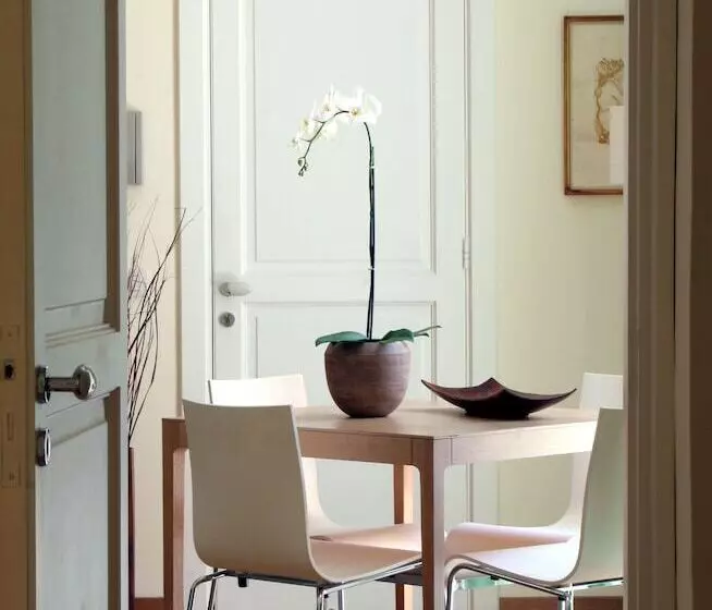 Отель Corso Italia Suites