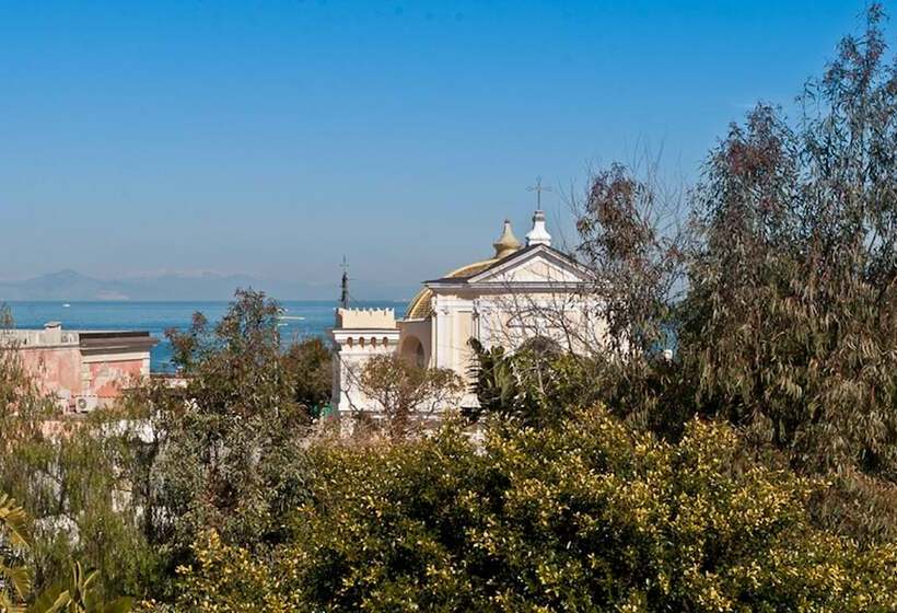 هتل Del Postiglione