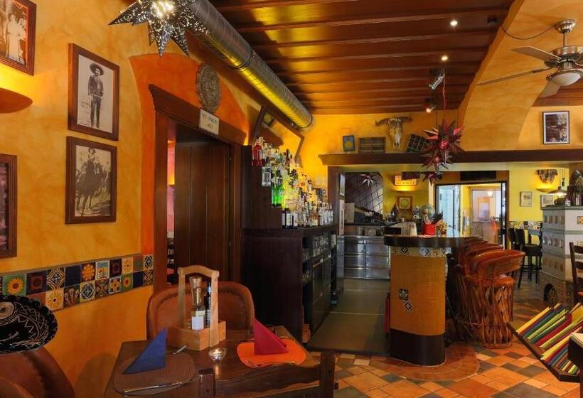 酒店 Ertl & Mexican Cantina Salud