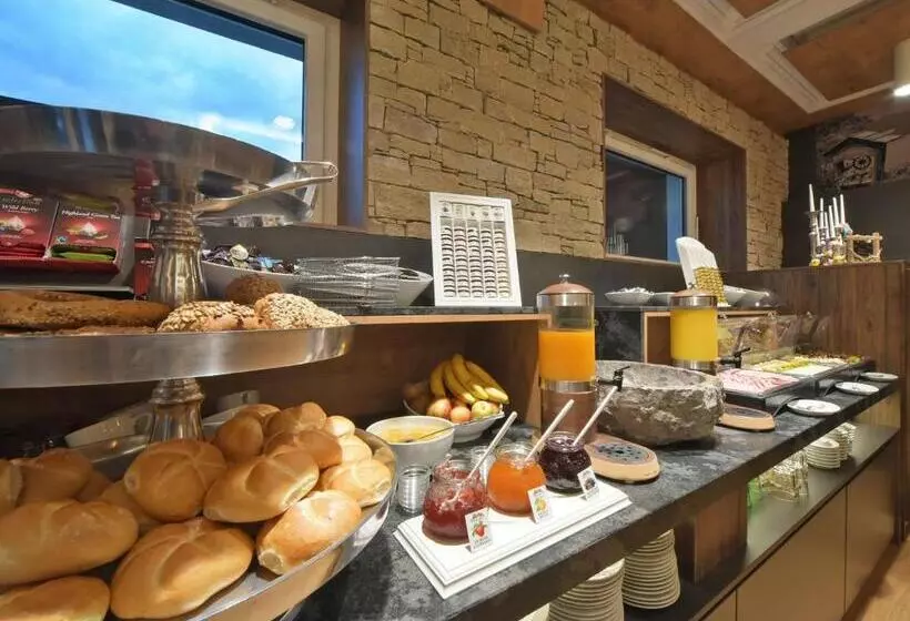 Отель Ertl & Mexican Cantina Salud