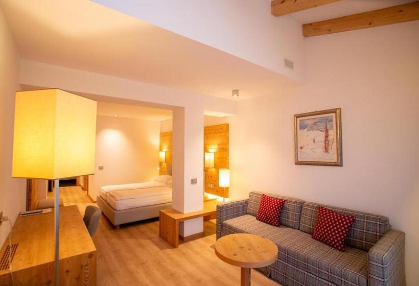 Отель Europeo Alpine Charme & Wellness