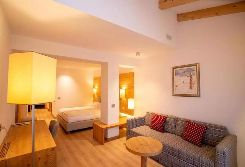 هتل Europeo Alpine Charme & Wellness