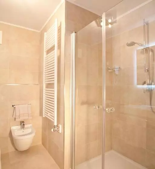 هتل Europeo Alpine Charme & Wellness