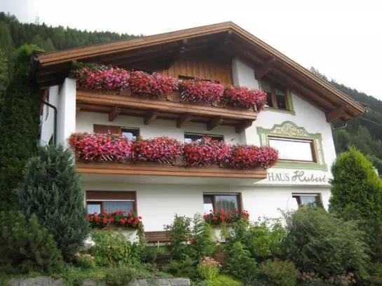 Hotelli Haus Hubert