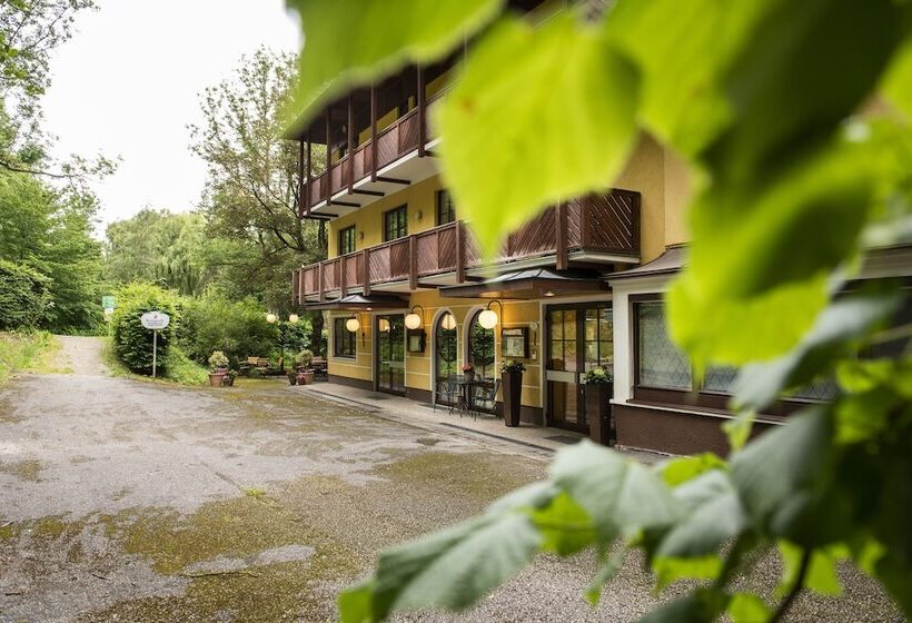 Parkhotel Zur Klause